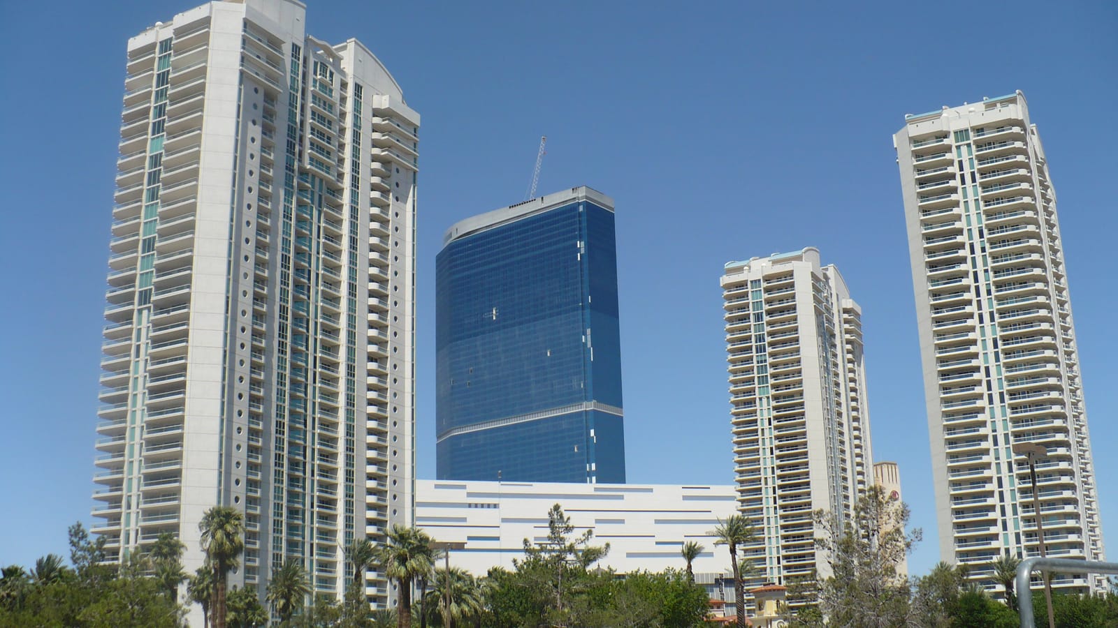 Turnberry Place exterior view 1