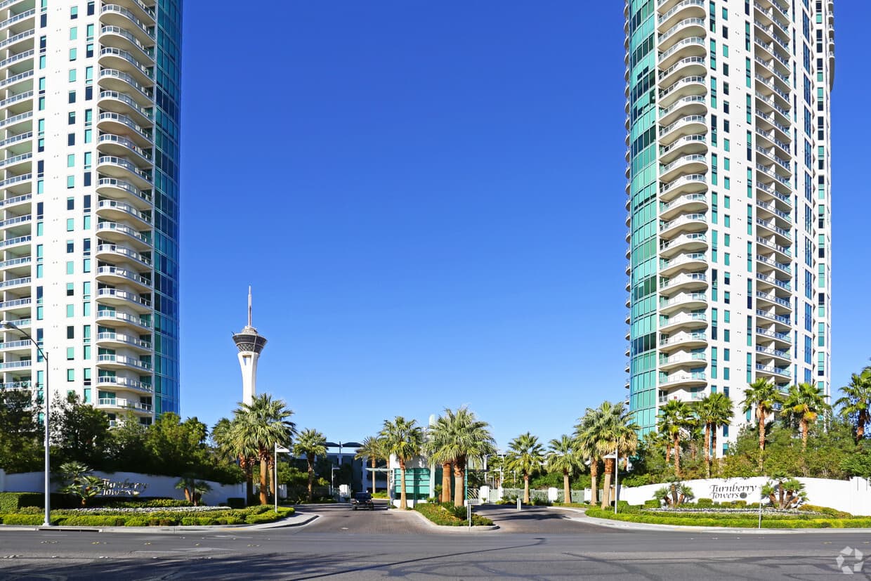 Turnberry Place Las Vegas luxury condo — MLS marketing photo 4